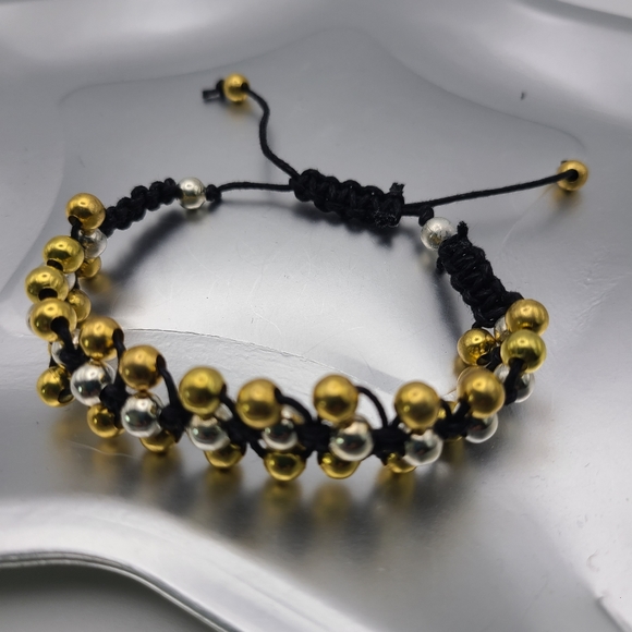 Bracelets - Picture 8 of 9